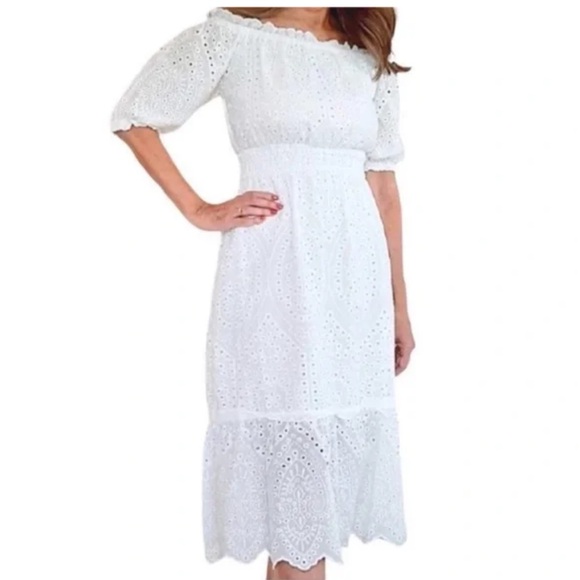 Betsey Johnson Elegant White Eyelet Dress Size Large - Picture 1 of 8